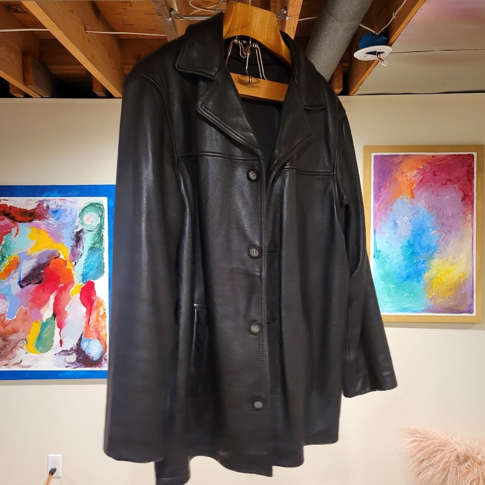 Mens Medium Guess Leather Coat.